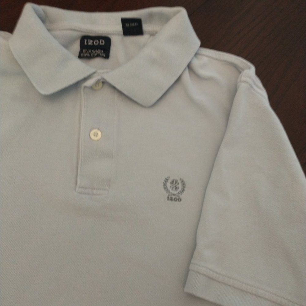 Light Bluish Grey  Men's IZOD Polo shirt Size M